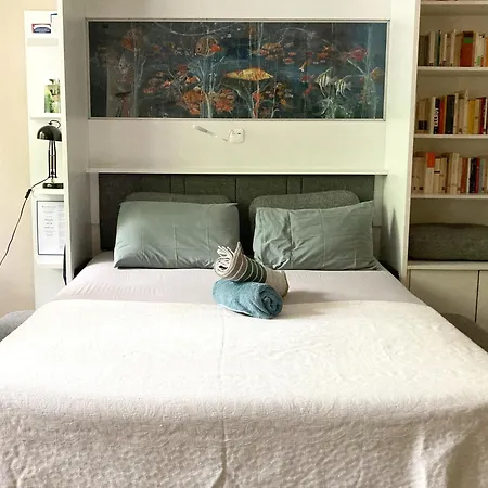 Comtes Du Maine * לה מאנש